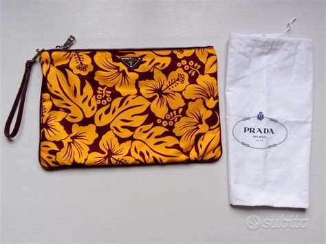 pochette prada subito